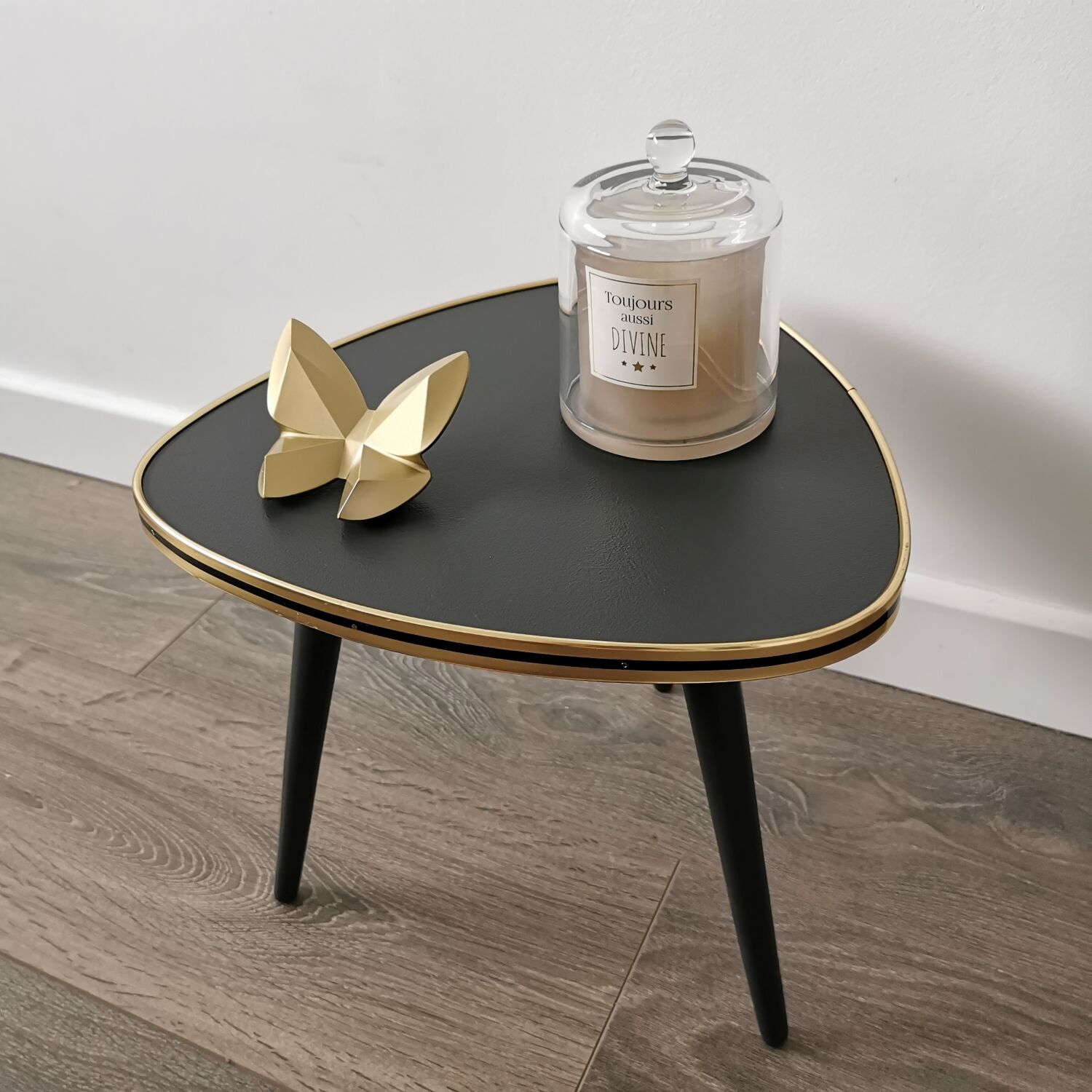 Vintage plant holder