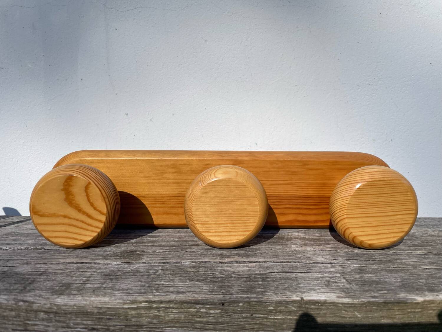 1980 pine wood wall coat rack