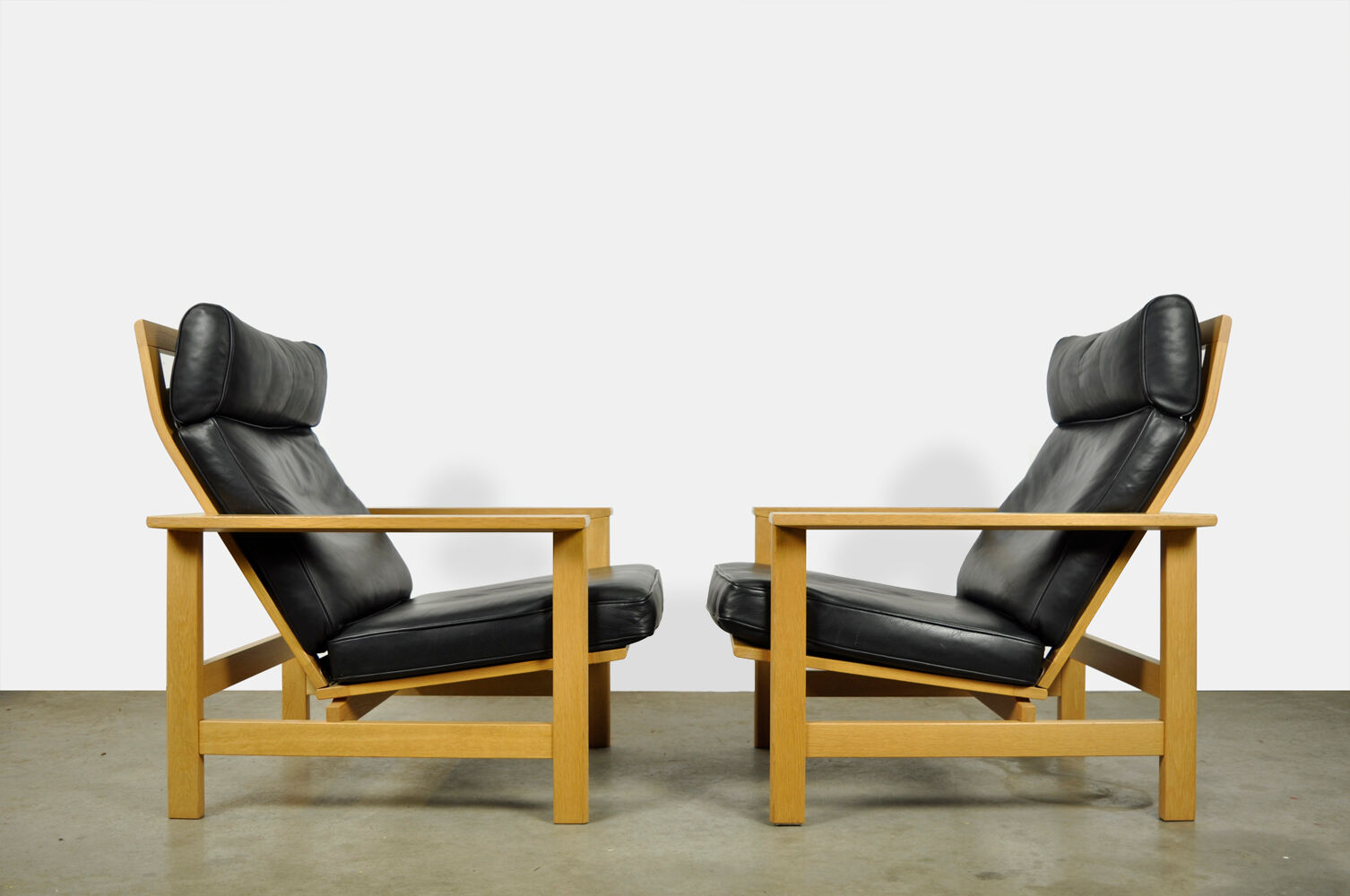 Lounge chairs, model 2461, designed by Søren Holst and produced by Frederica Stolefabrik, Denmark
