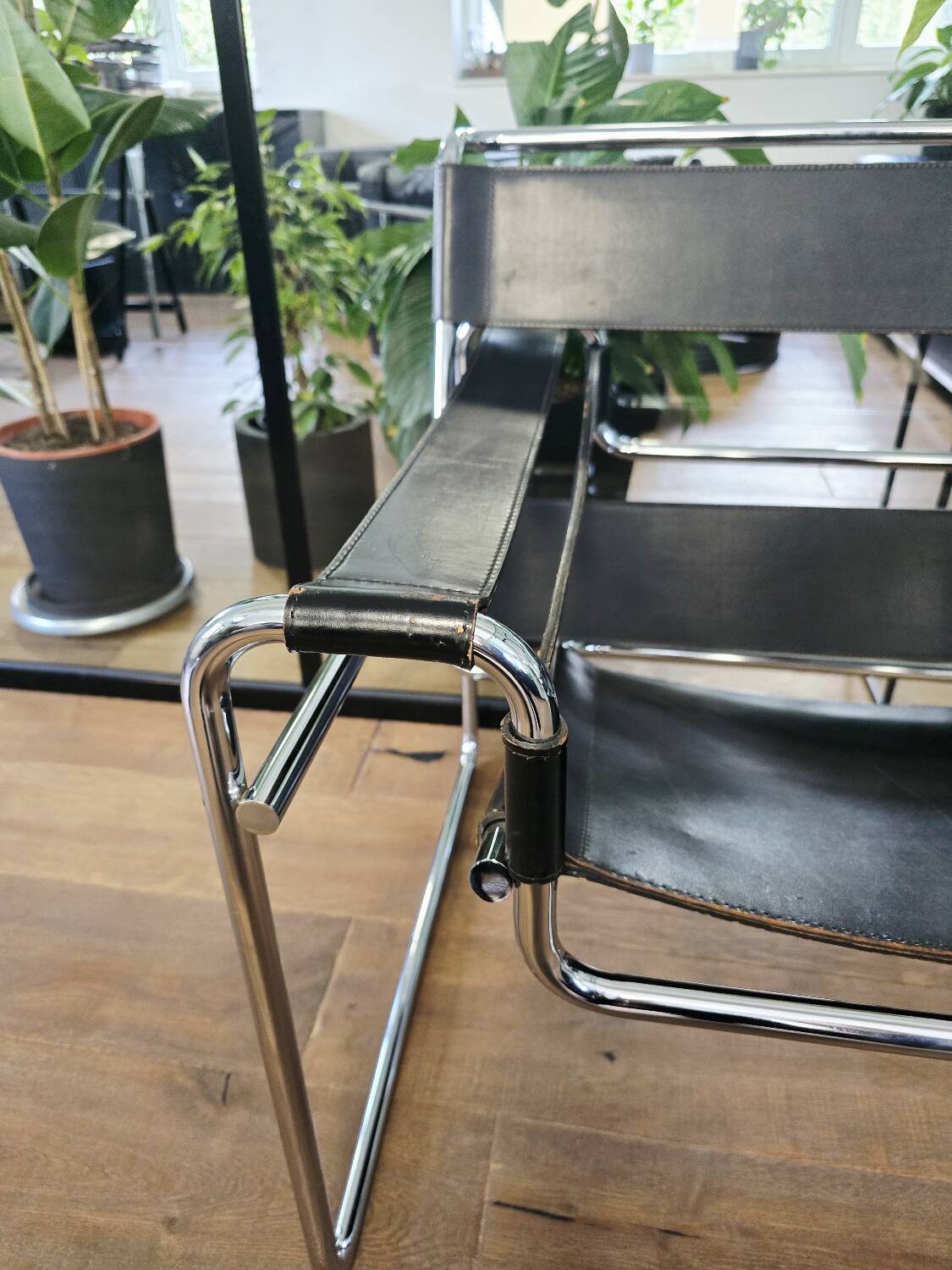 Chaise Wassily des années 60 par Marcel Breuer pour Gavina (Original) – Iconic Bauh