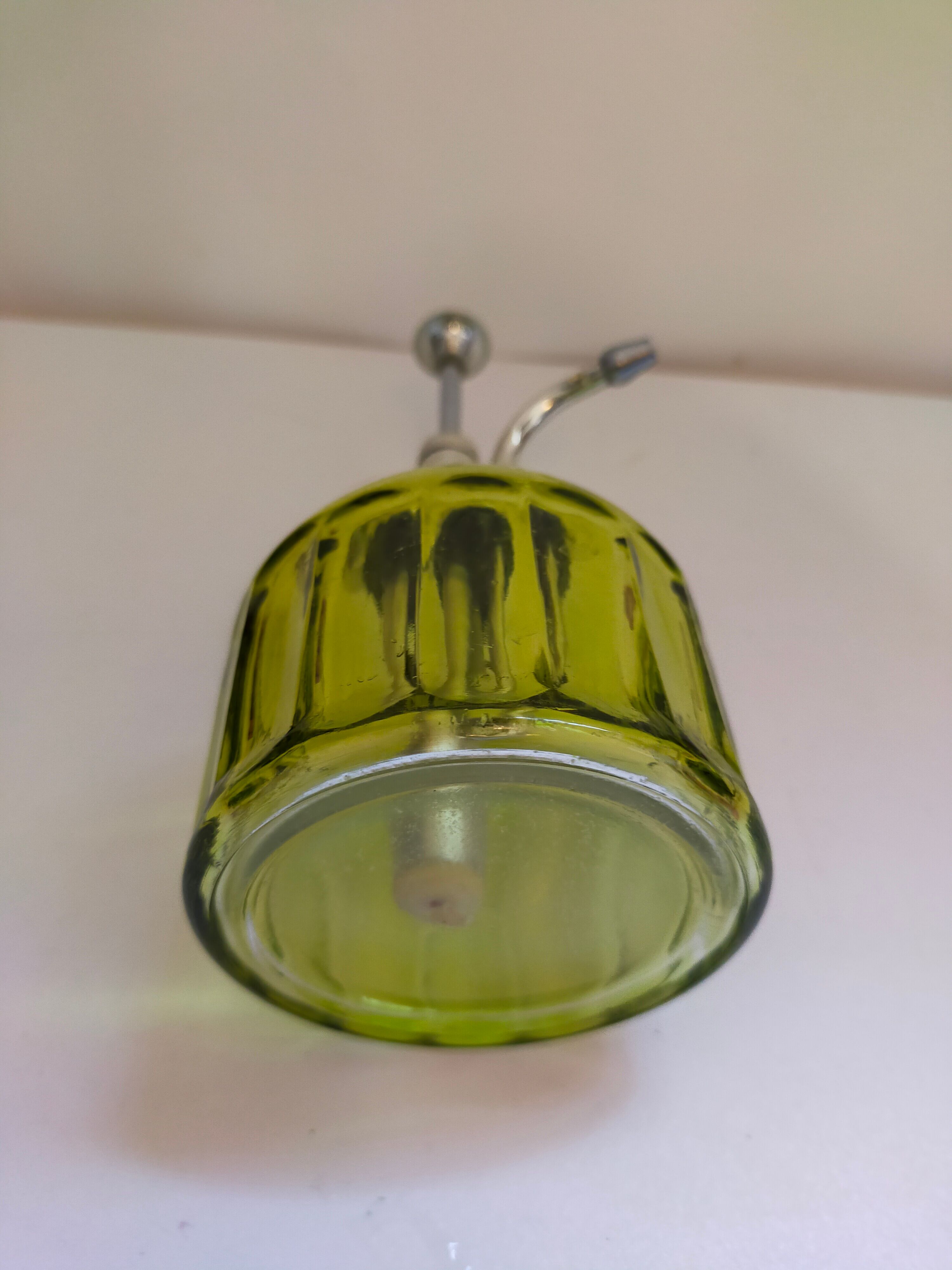 Glass garden vaporizer