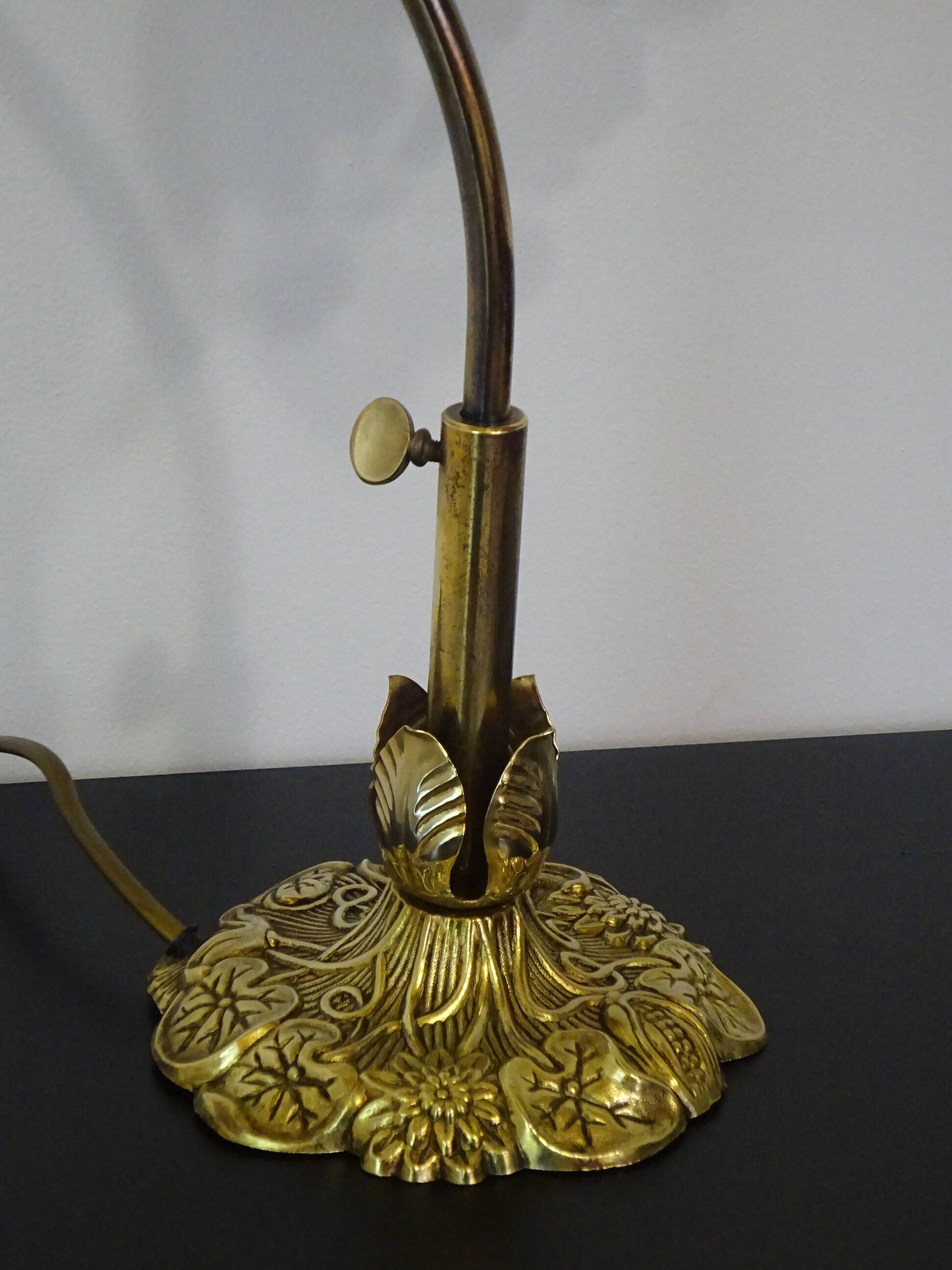 Antique swan neck lamp, Maison le Dauphin