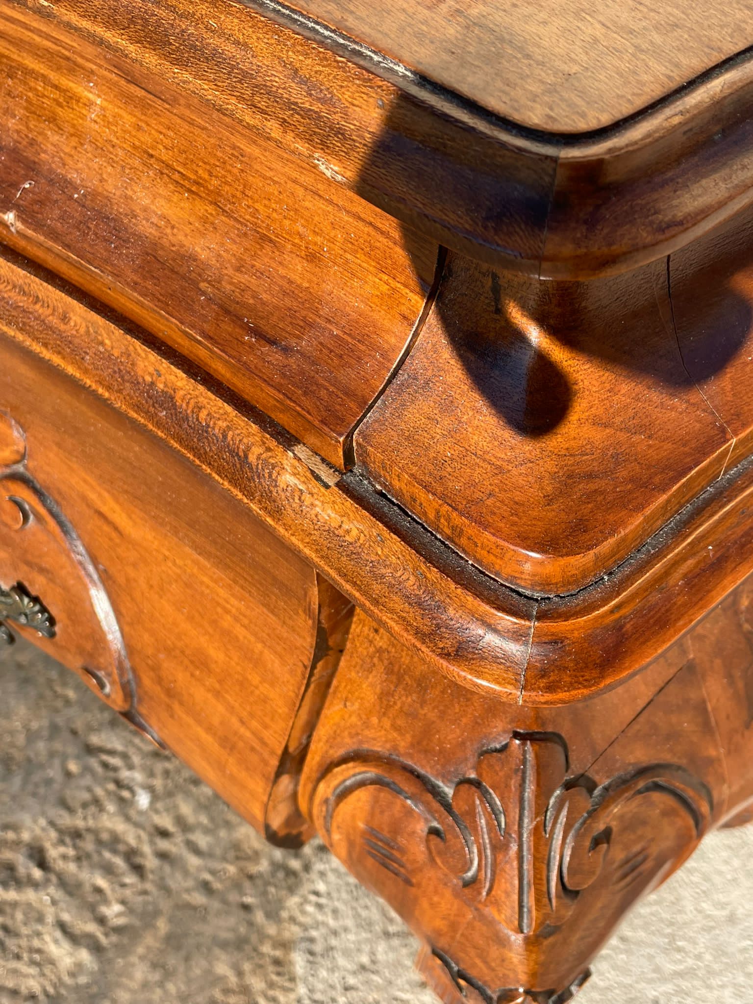 Domed chest of drawers 4 drawers