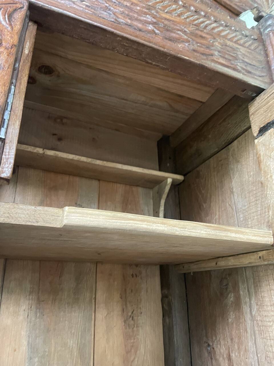 Auvergne brutalist folk art furniture 1890