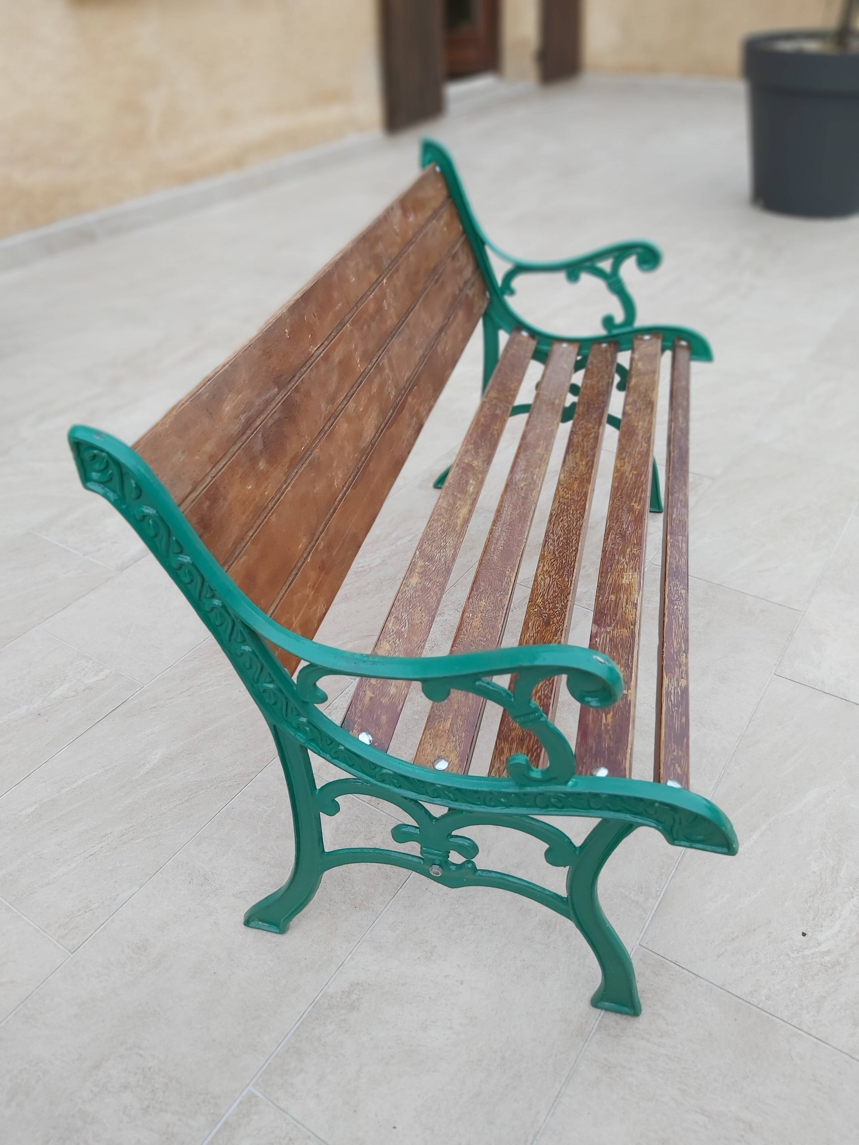 Garden bench