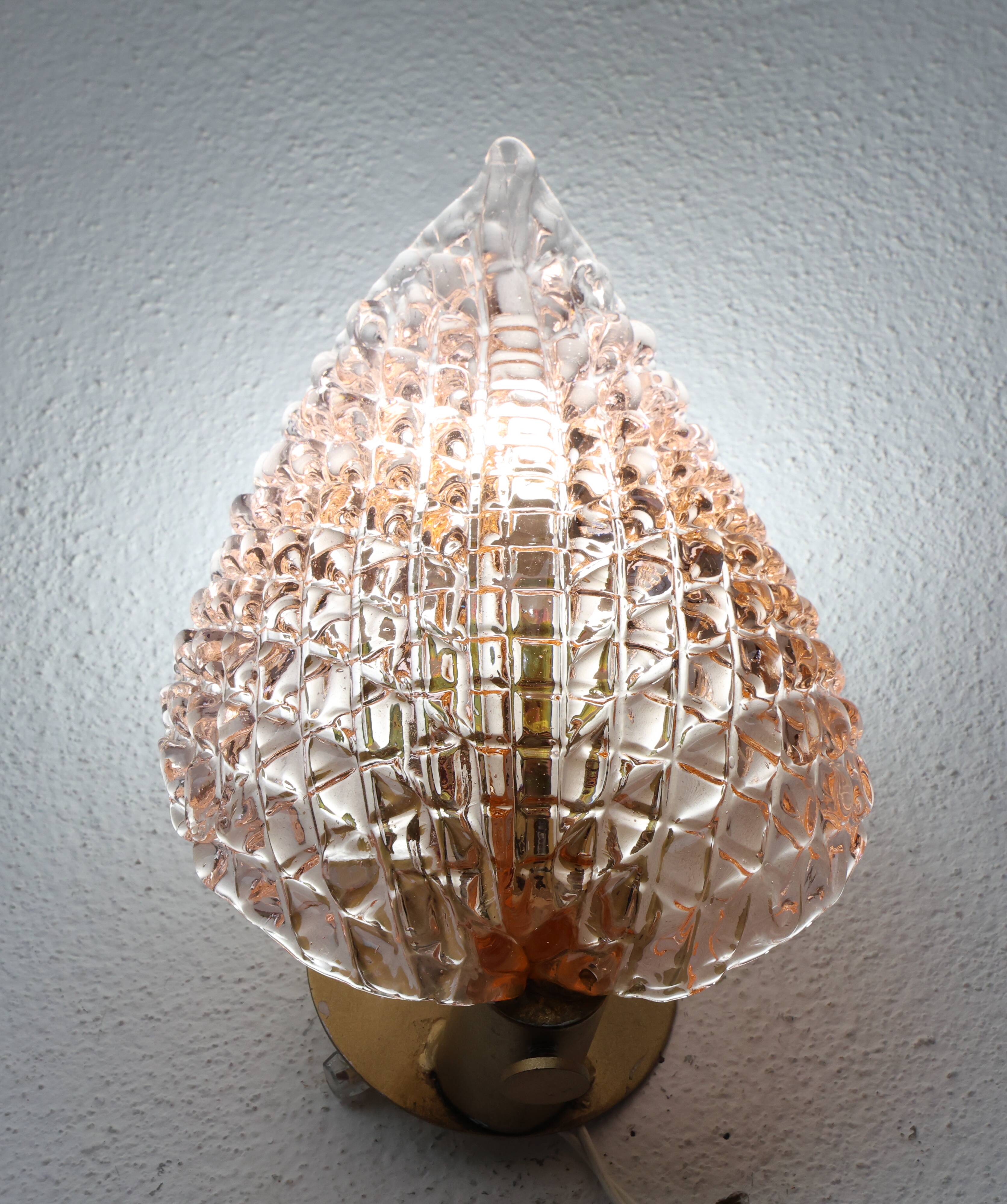 Rare applique murale en verre de Murano Pink Jewel par Barovier e Toso, années 1950.