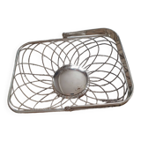 Basket / Basket in chrome-plated braided metal.