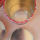 Strawberry round nesting boxes 60s