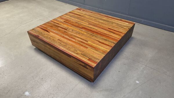 Table basse Aulia par Henk Vos pour Linteloo, années 1990.