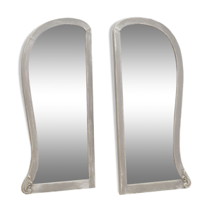 Ensemble de deux miroirs dans un