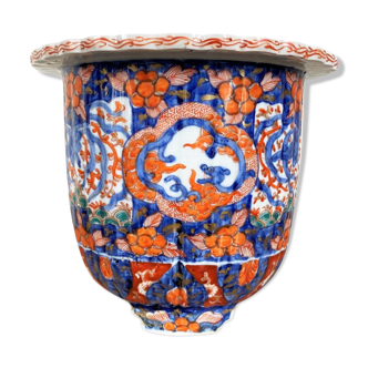 Flower pot in porcelain Imari 19th century