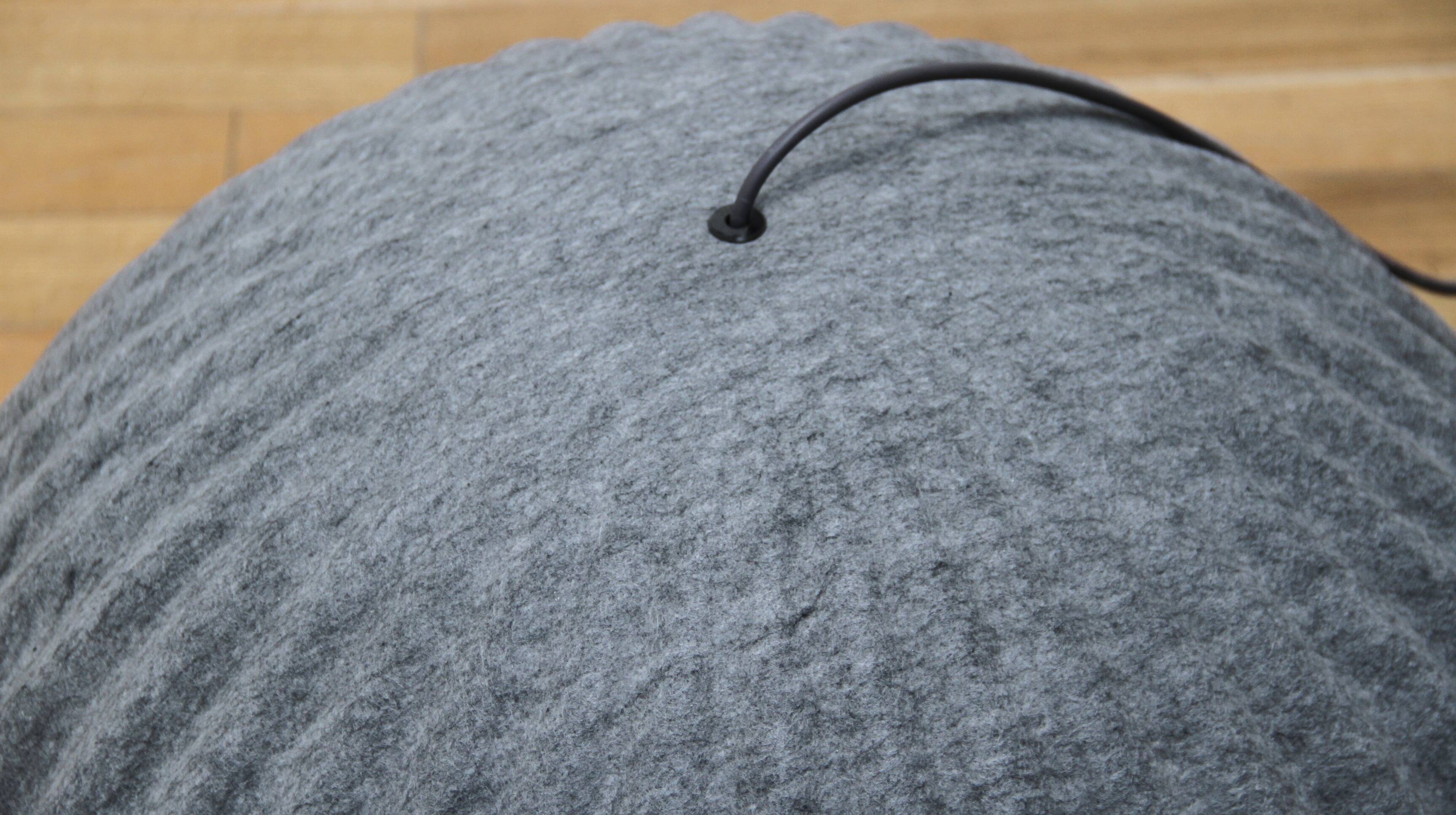Pendant Lamp Under The Bell, Muuto