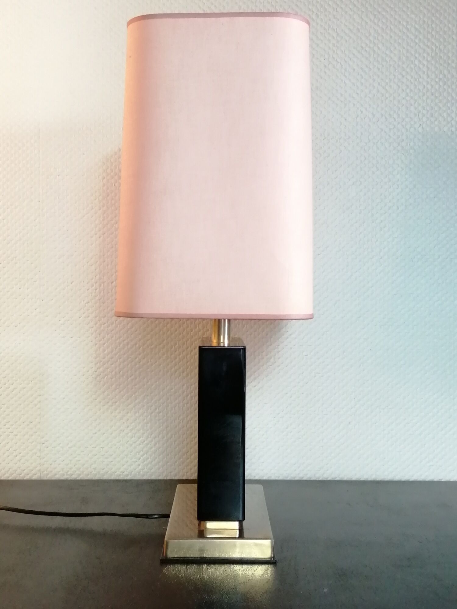 Table lamp, in lacquered wood and brass by Jean Claude Mahey 1970