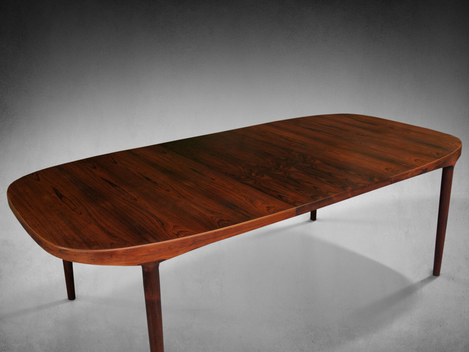 Table à repas en palissandre de Harry Østergaard pour Randers Møbelfabrik
