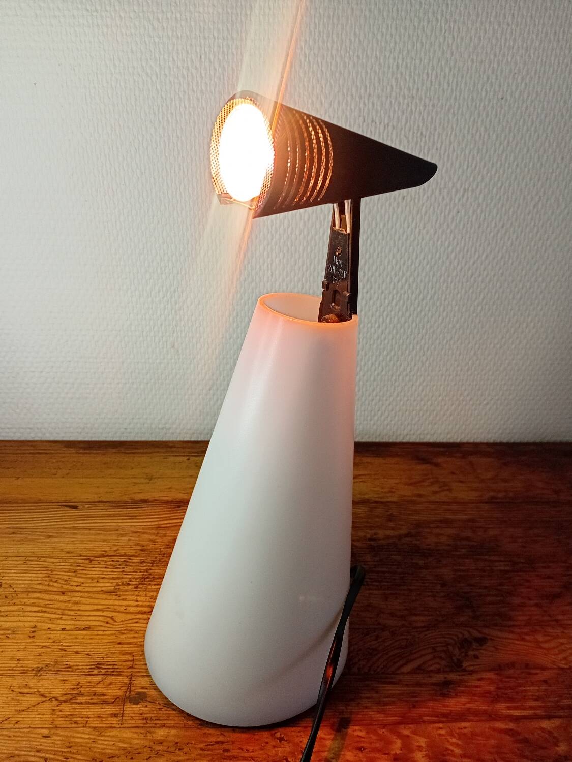 Iota Lamp (Nemo Cassina) Hikaru Mori 1980