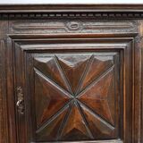 Armoire deux corps haut en retrait style Louis XIII