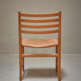 6 chaises danoises par Kai Lyngfeldt Larsen