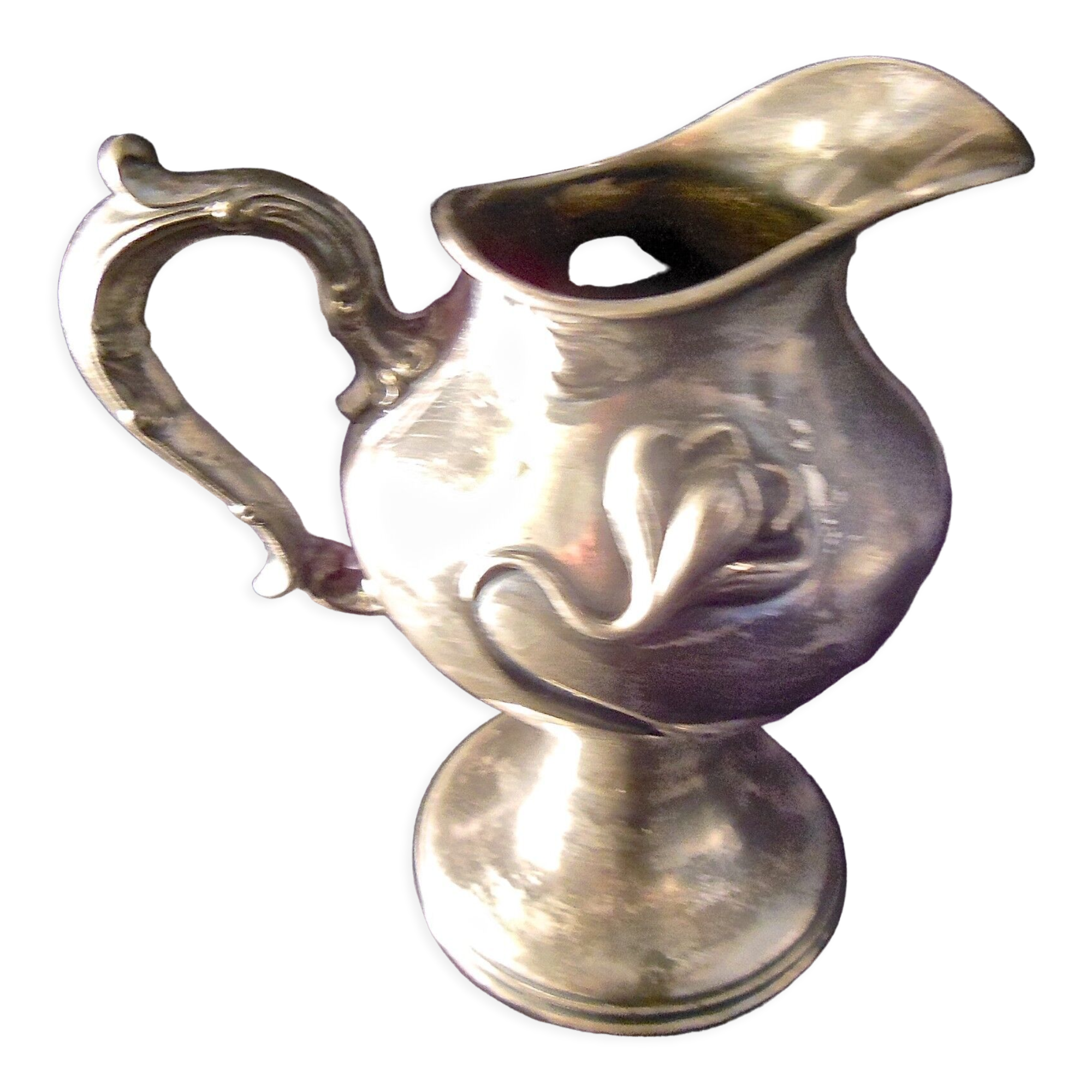 Art nouveau pourer,victor silver co,quadruple plate, liseron flower decoration