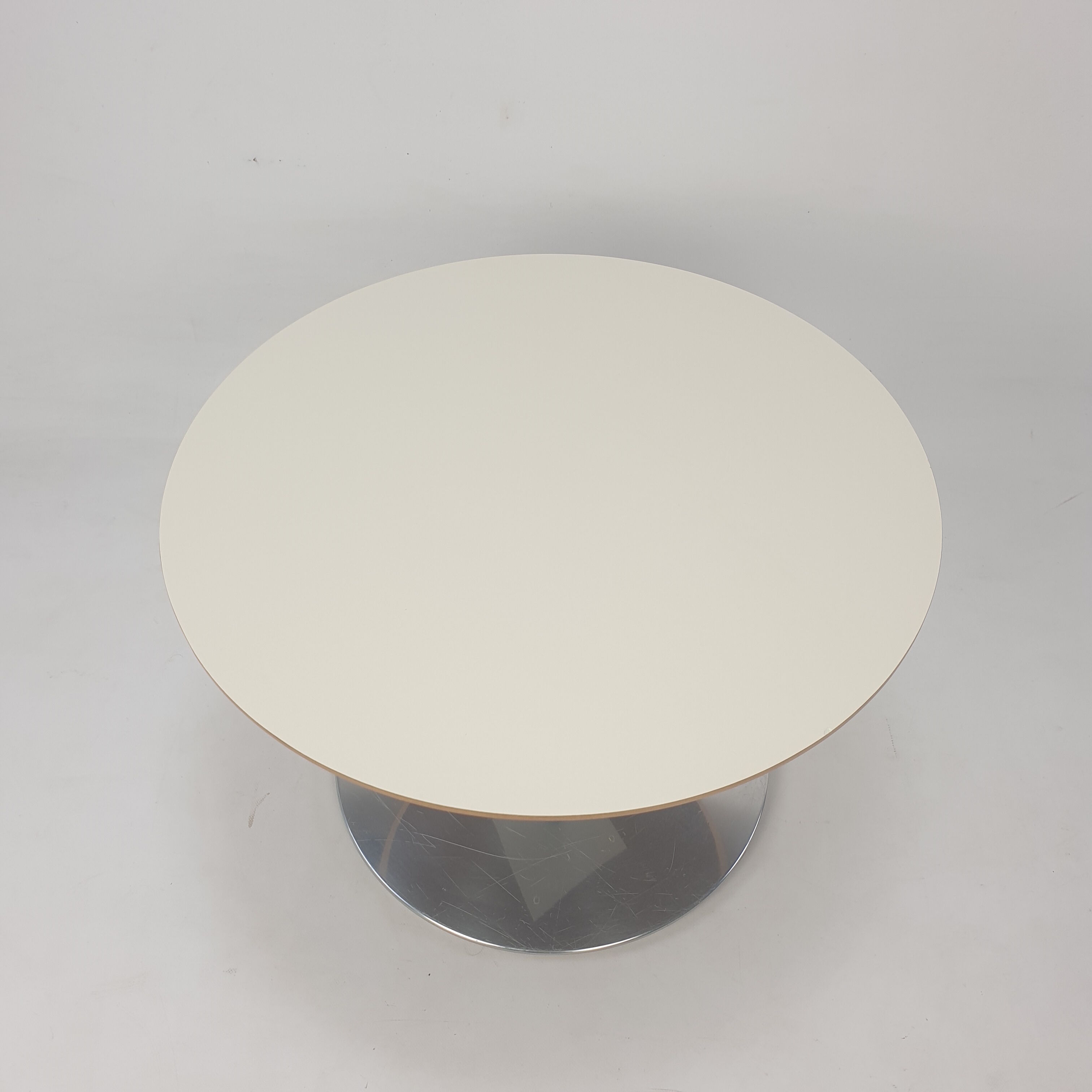 Round Coffee Table by Pierre Paulin for Artifort