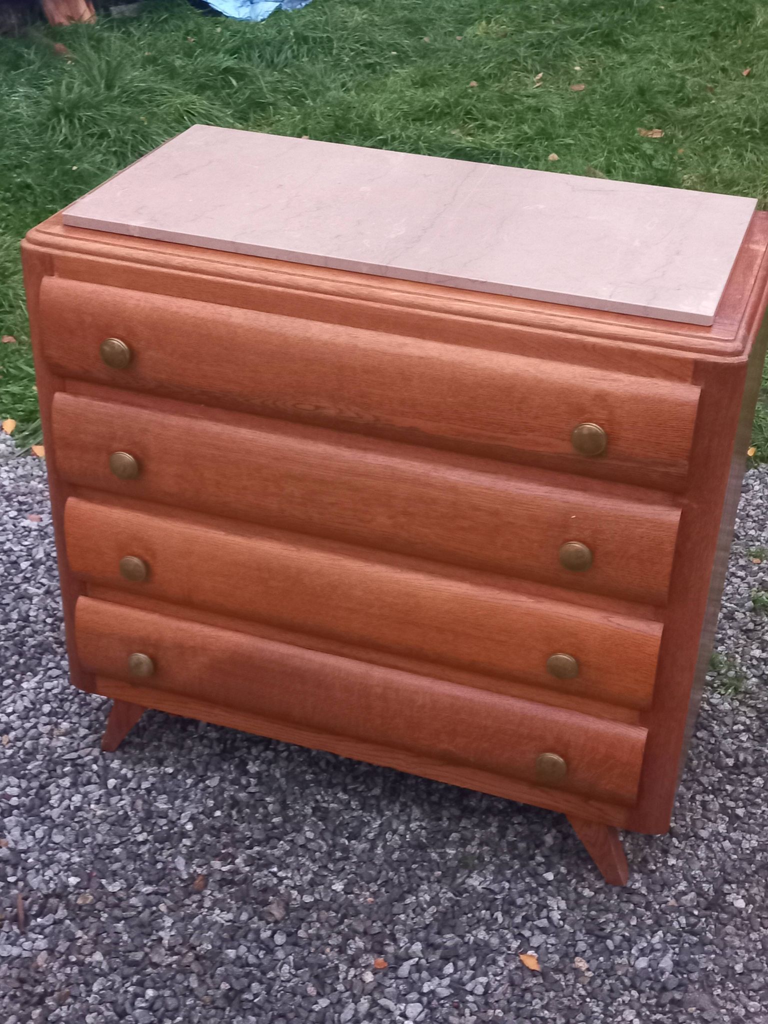 Vintage oak chest of drawers with splayed legs and 4 drawers, circa 1950