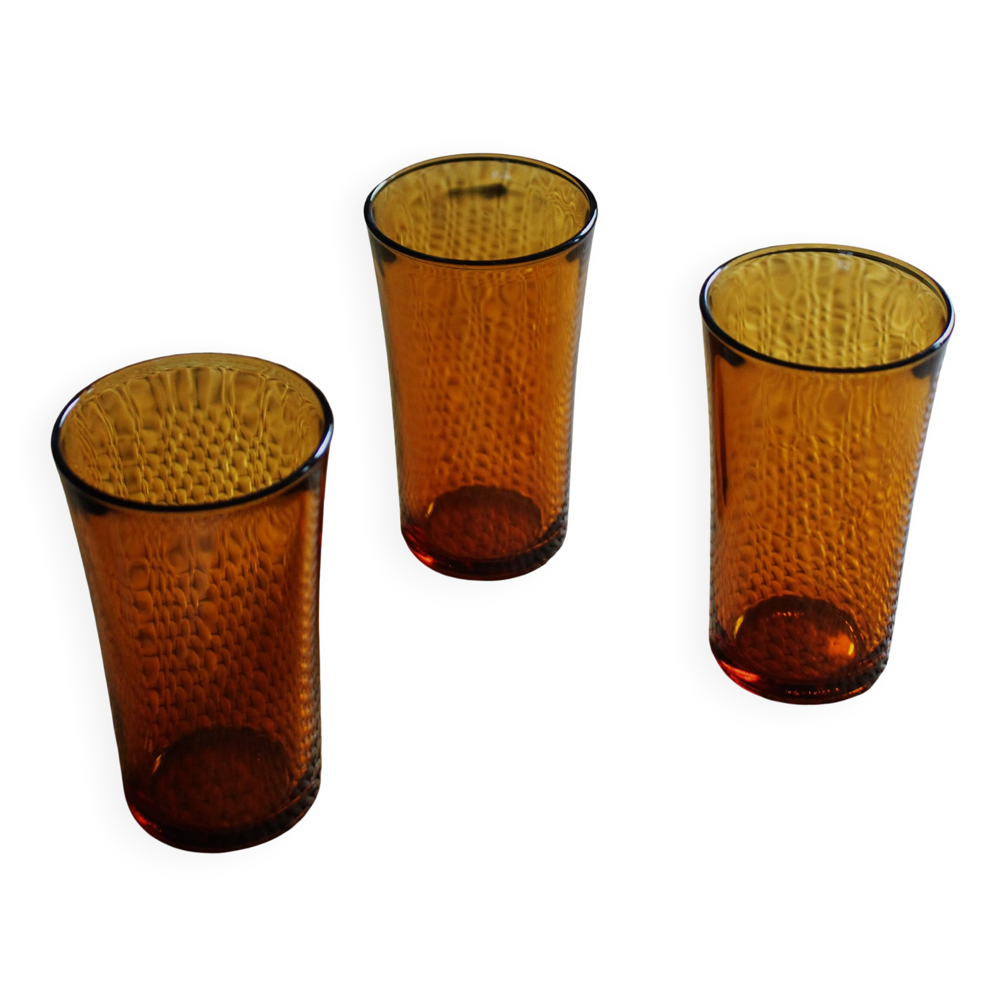 A set of 3 large amber orange glasses Duralex Vintage.