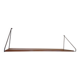 String style shelves