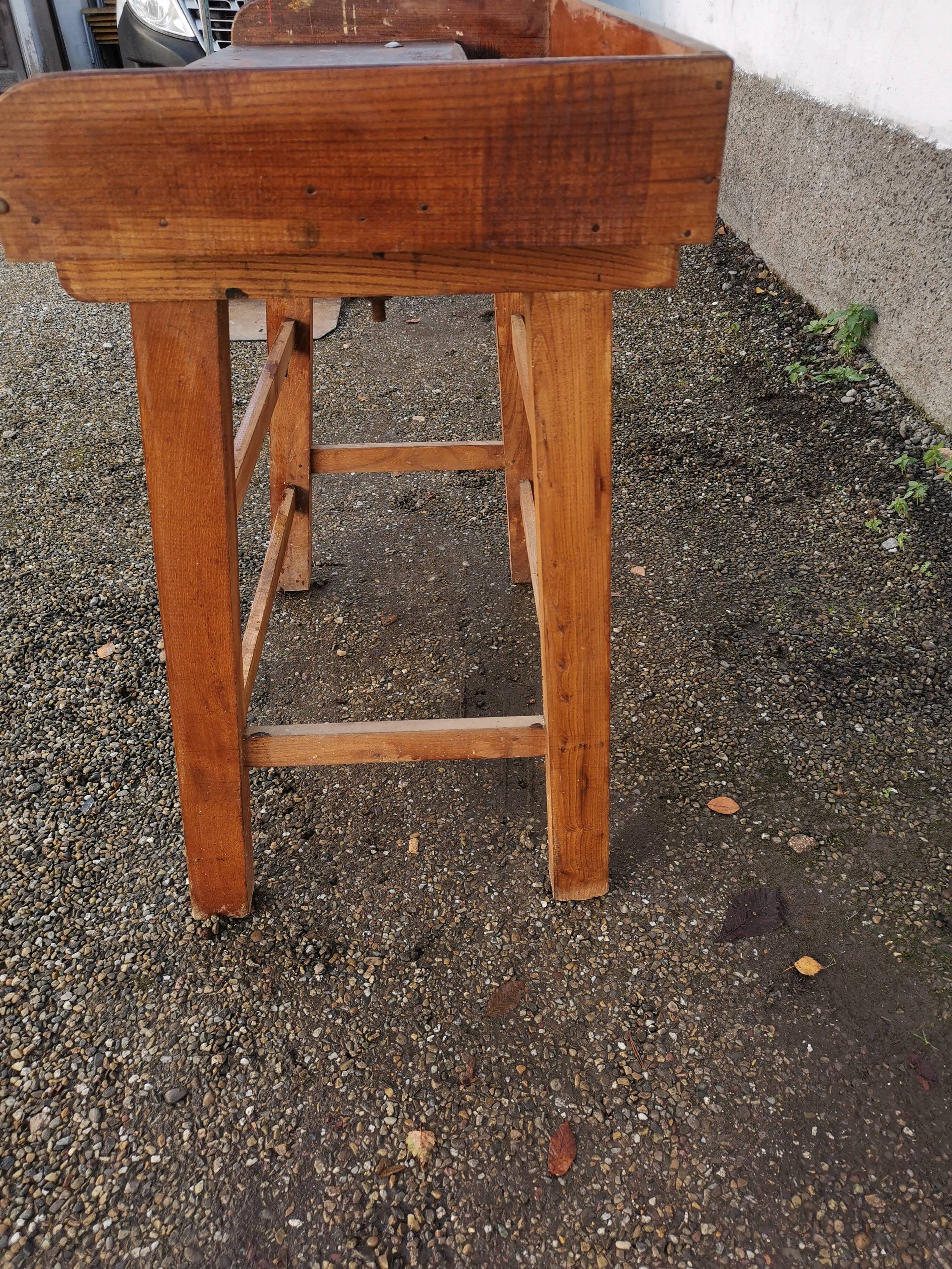 Wooden workbench