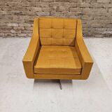 Swivel living room armchair year 1970