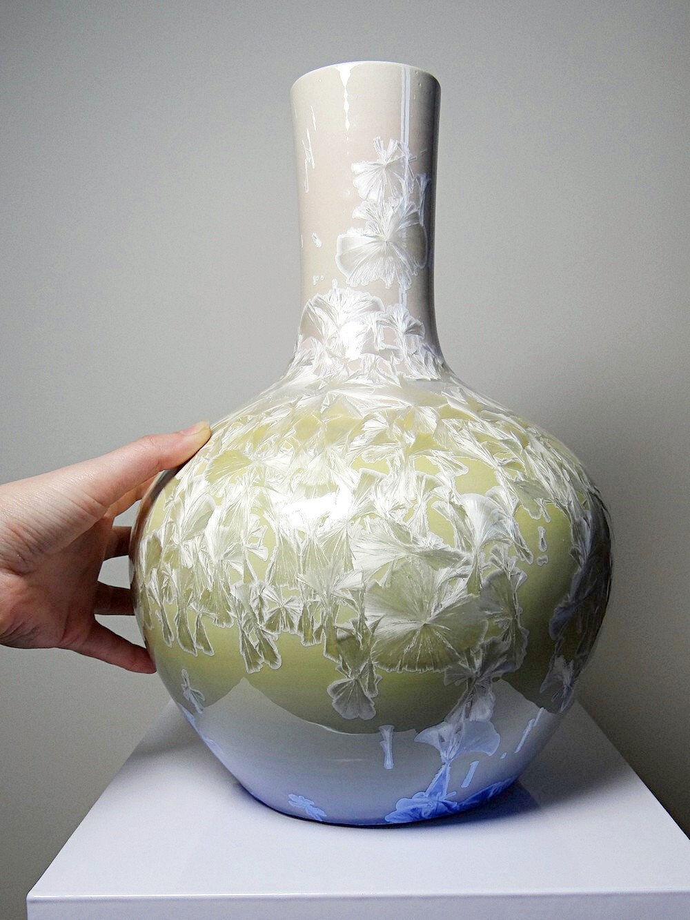 Vintage Jingdezhen Zhi porcelain globular vase with crystalline glazes.