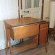 Bureau pieds compas