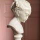 Sculpture en plâtre, buste d’enfant la boudeuse
