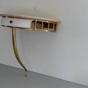 Console murale flottante avec tiroir, corps en laiton et plateau en marbre, années 1960, Italie