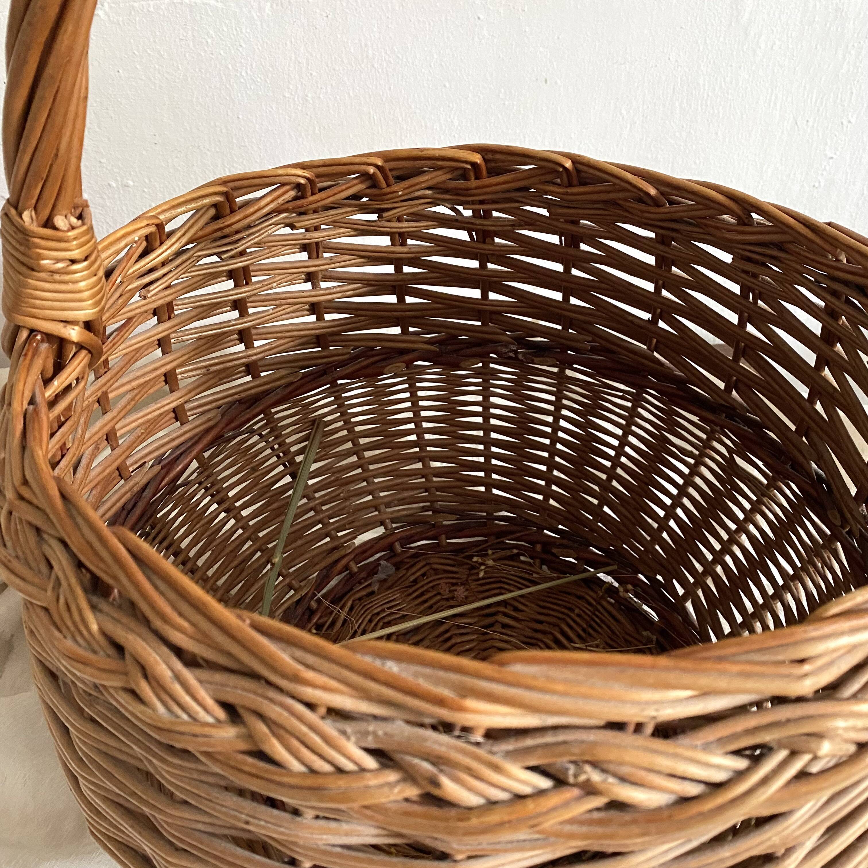 Vintage woven wicker basket