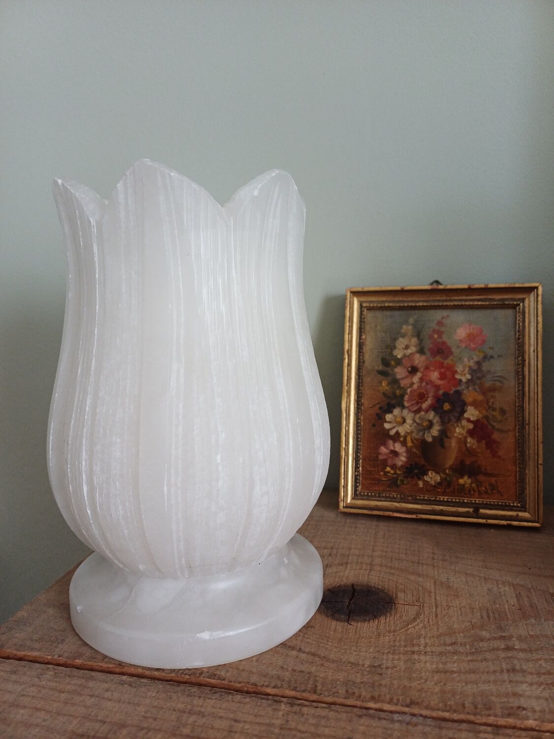 Alabaster lamp