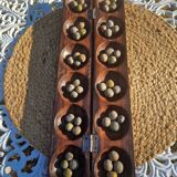 Jeu Awalé africain vintage en bois avec ses 48 graines