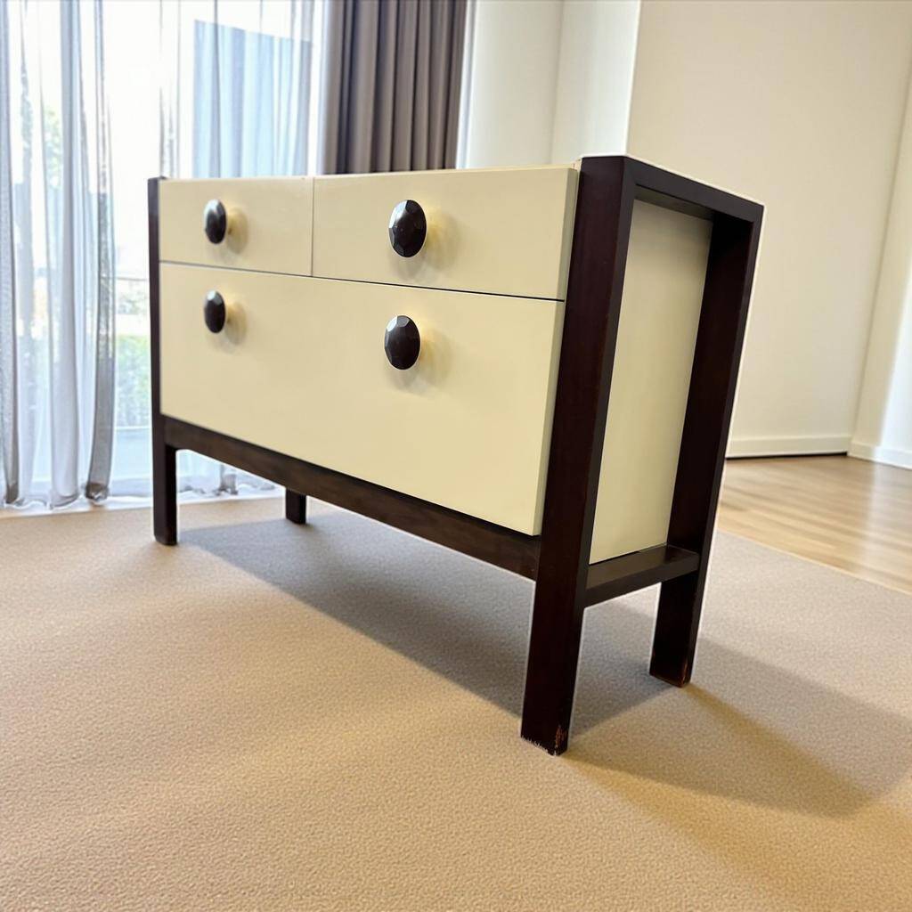 Meuble TV / armoire / commode vintage des années 70