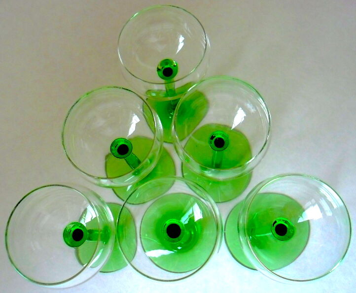 Suite de six verres à vin du Rhin en cristal