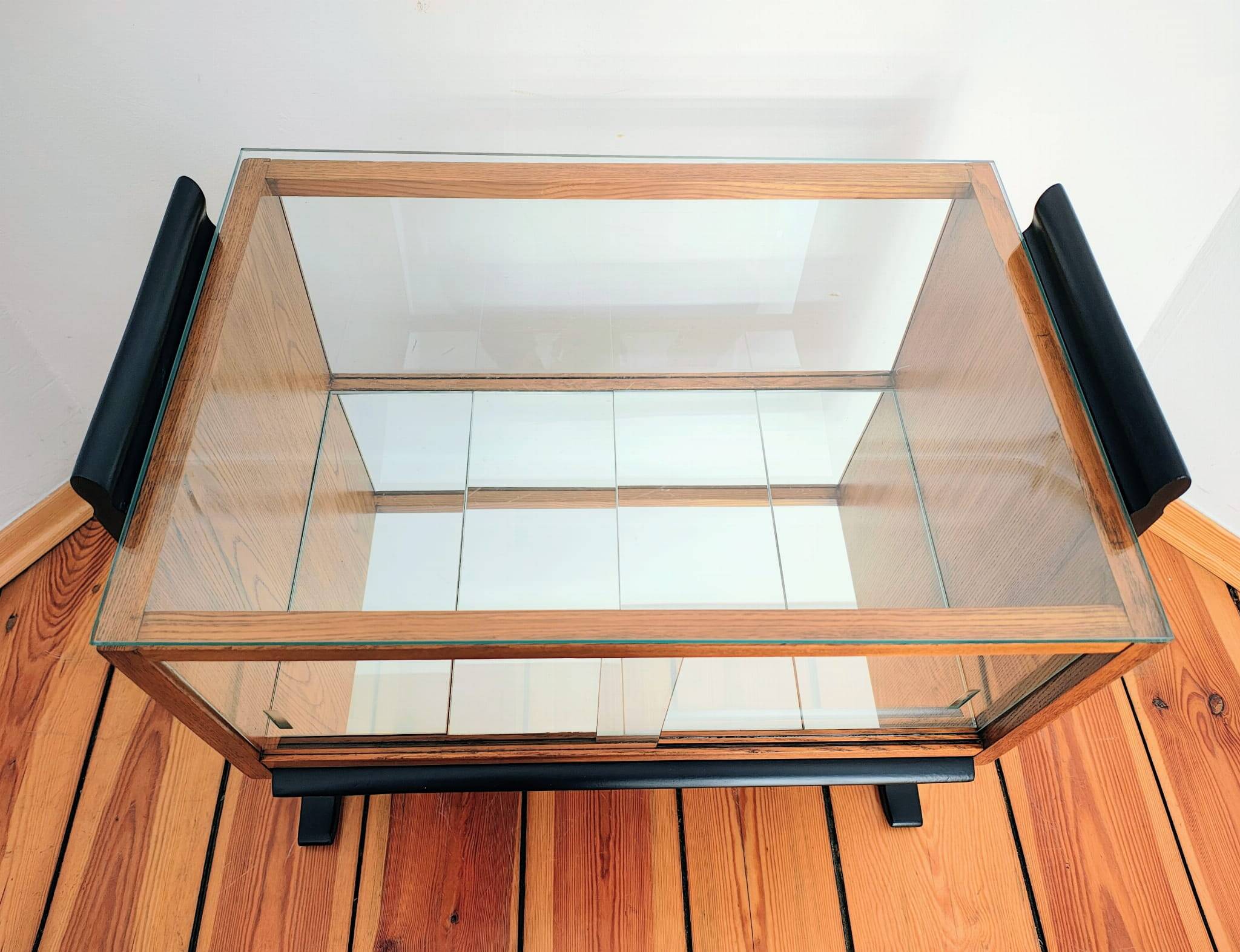 Czechoslovakian Trolley Bar by Jindřich Halabala for Up Závody, 1930s