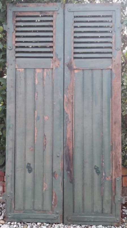Pair of shutters oak parts with louvers 201,5x106cm