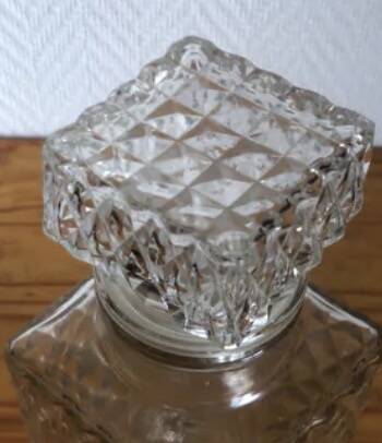 Diamond whiskey decanter
