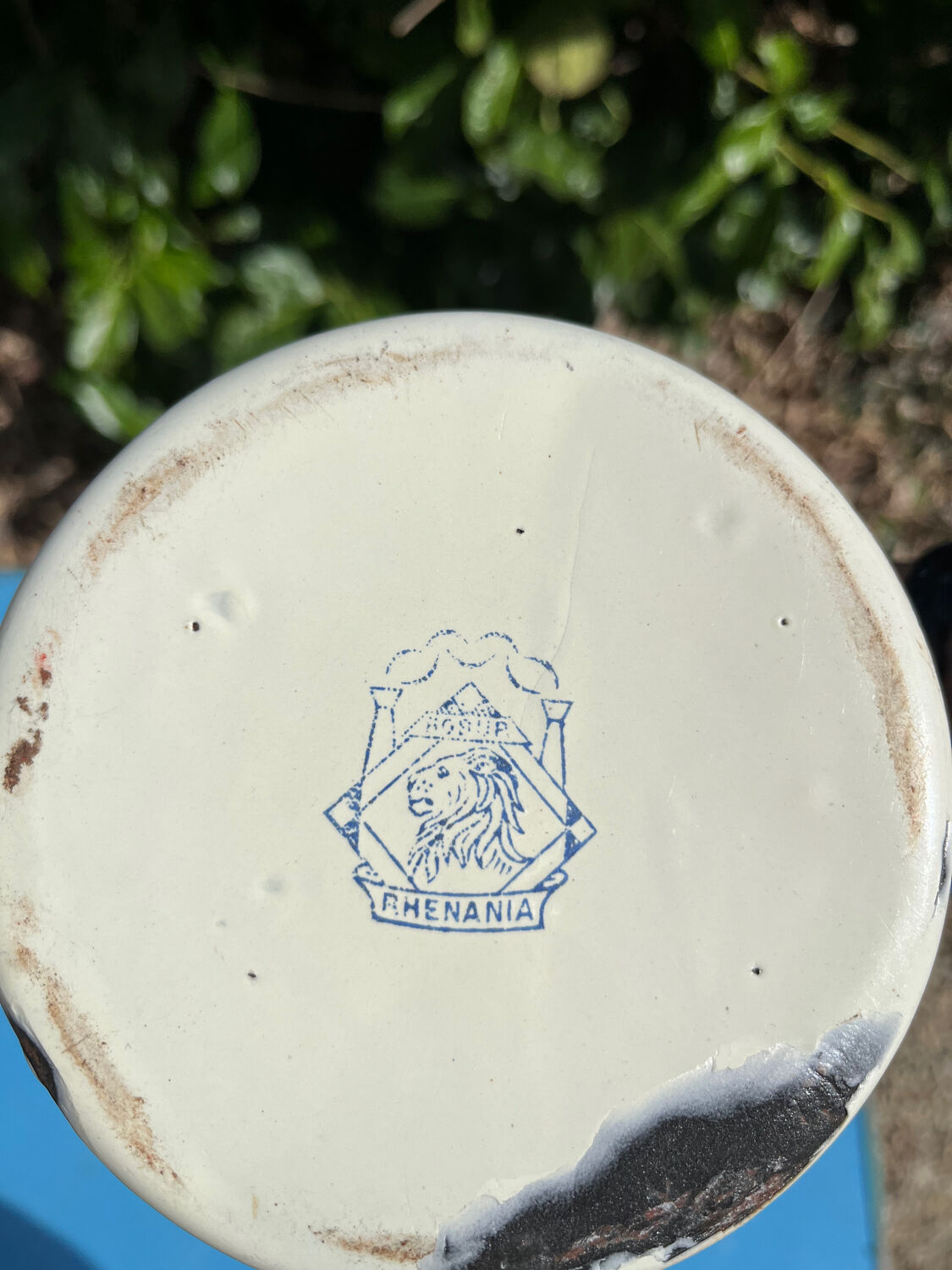 Enamelled coffee maker