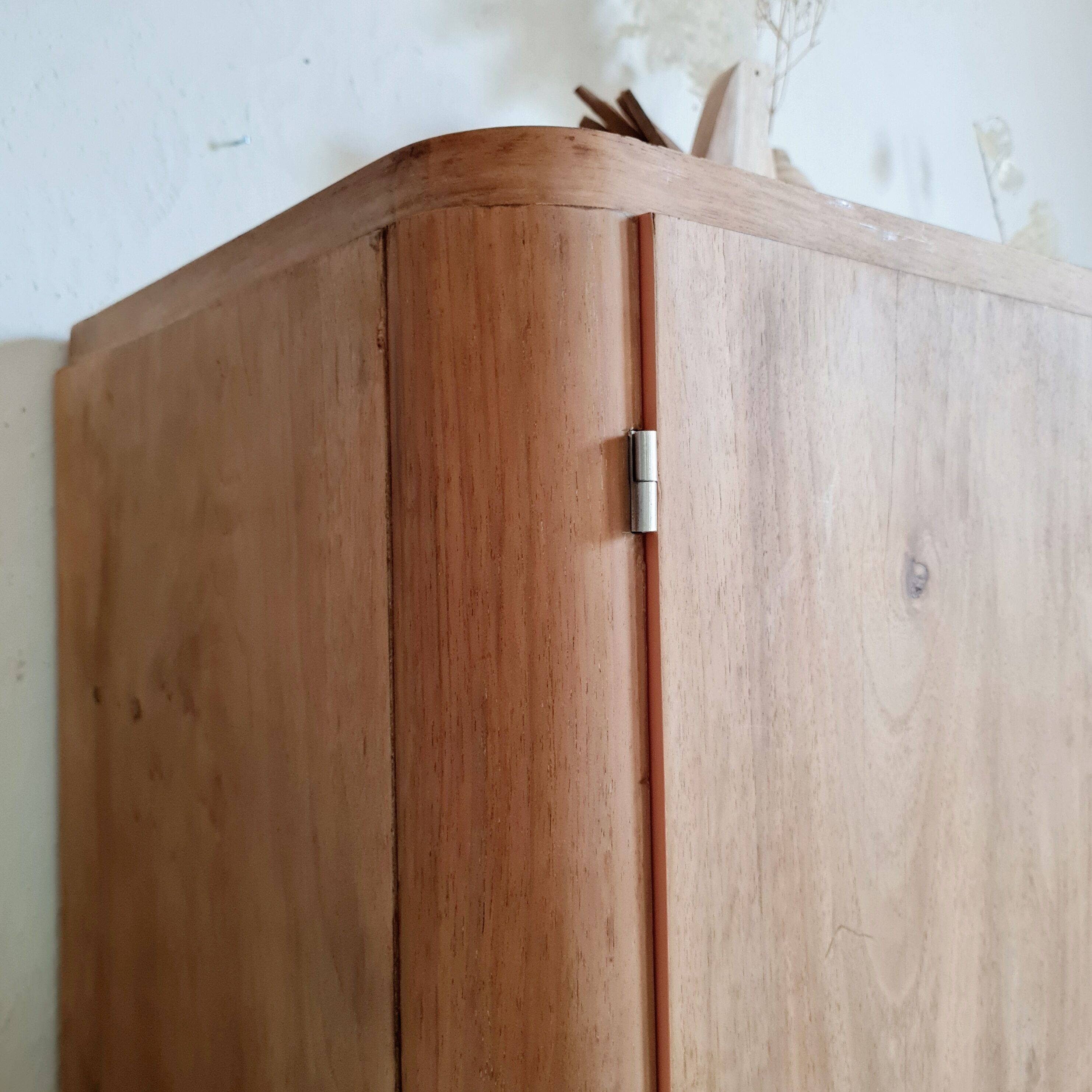 Commode asymétrique art déco