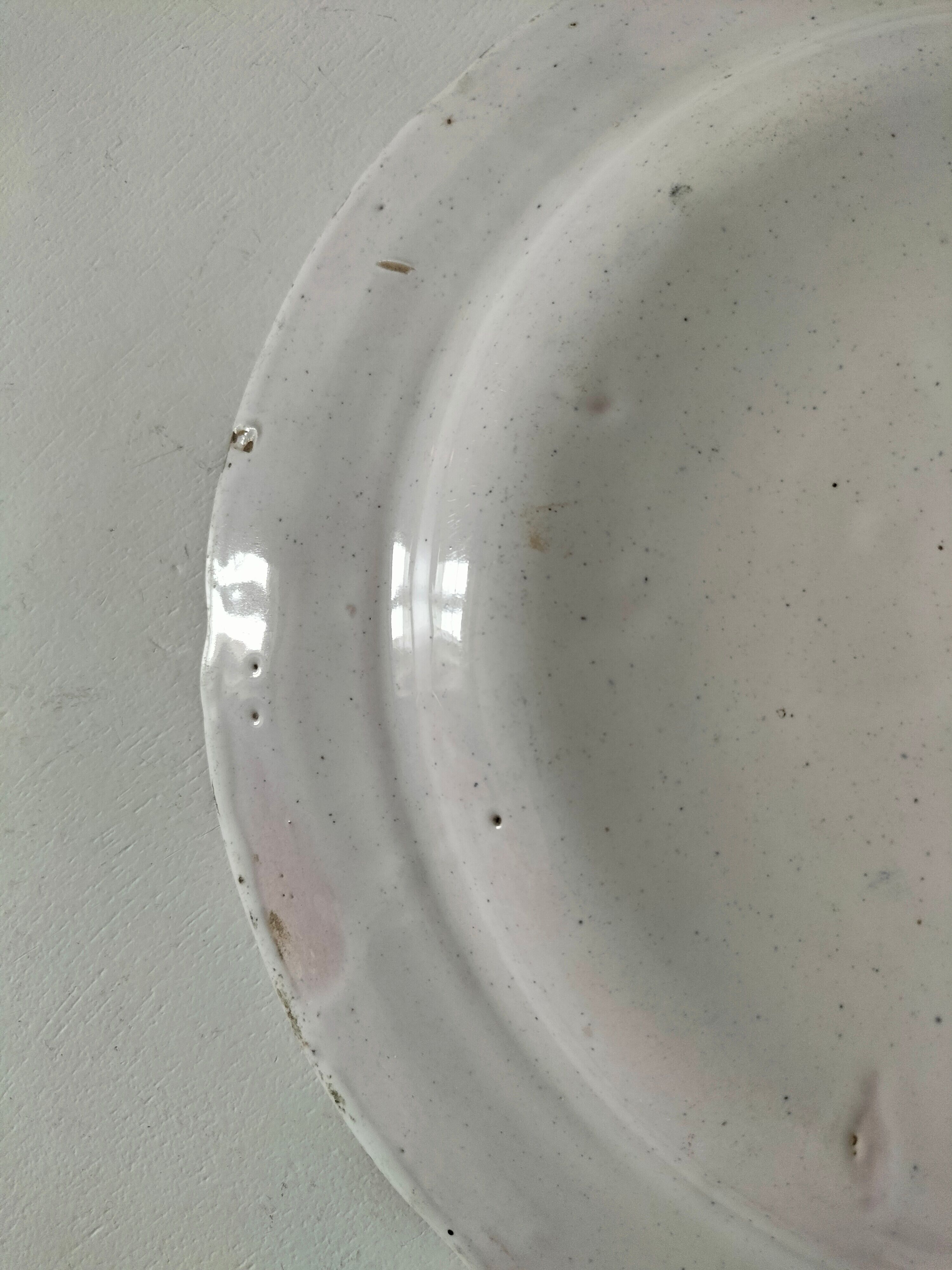 Earthenware plate from the East – attributed to Islettes, 19th century