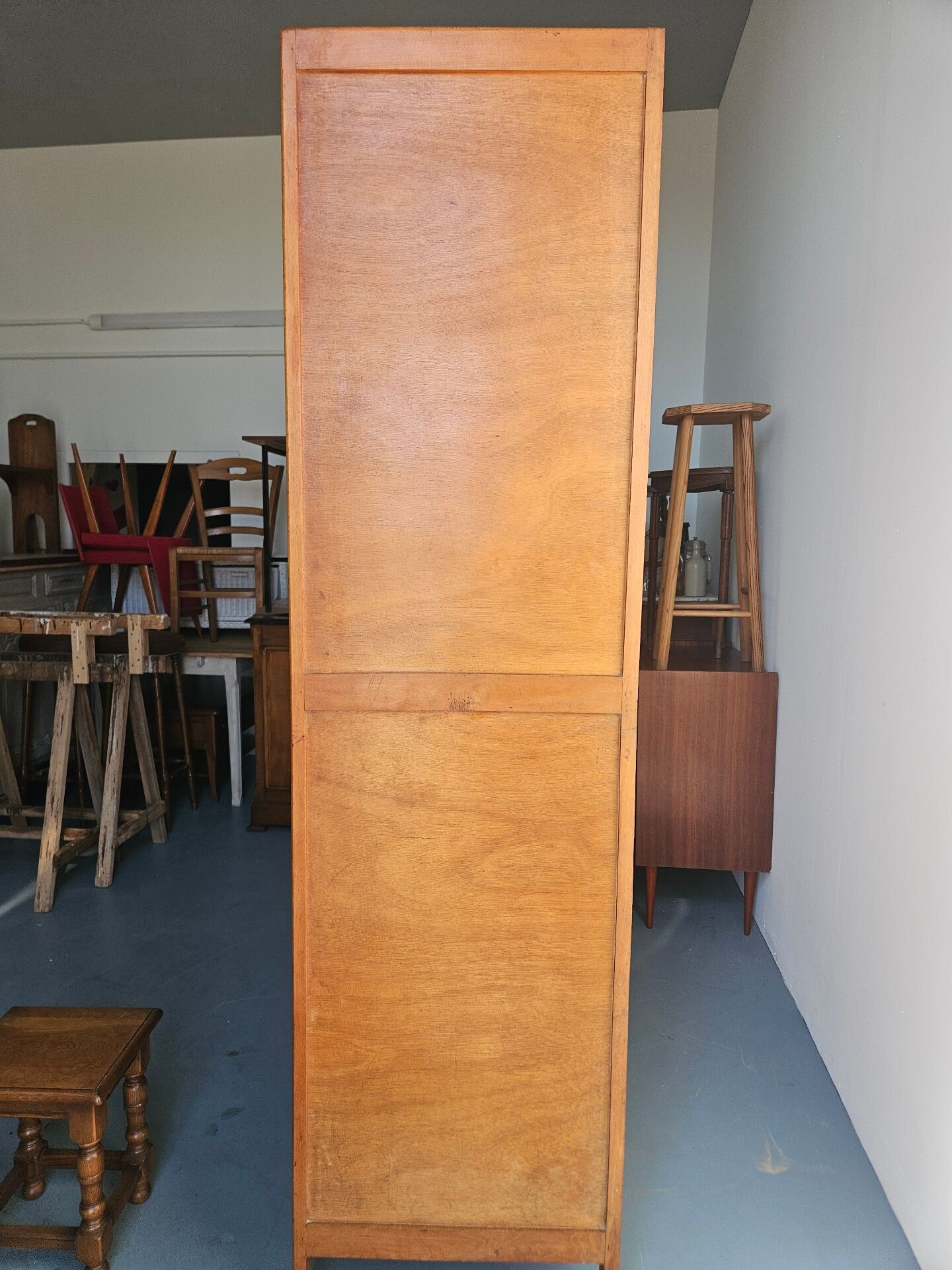 Armoire ancienne en bois
