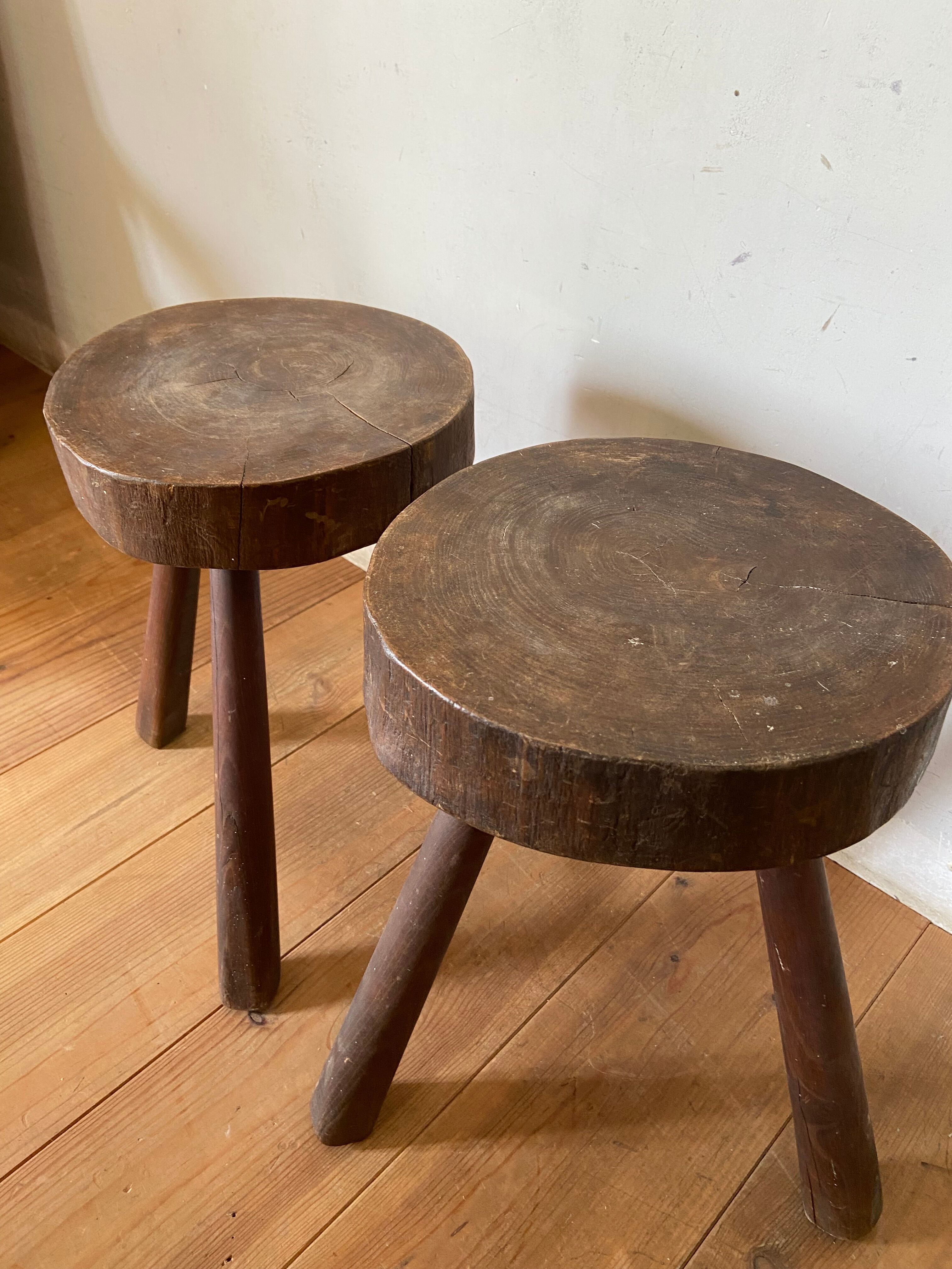 Pair of brutalist stool in solid oak 60s