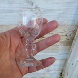 Ensemble de 4 verres à pieds anciens en cristal pour liqueur