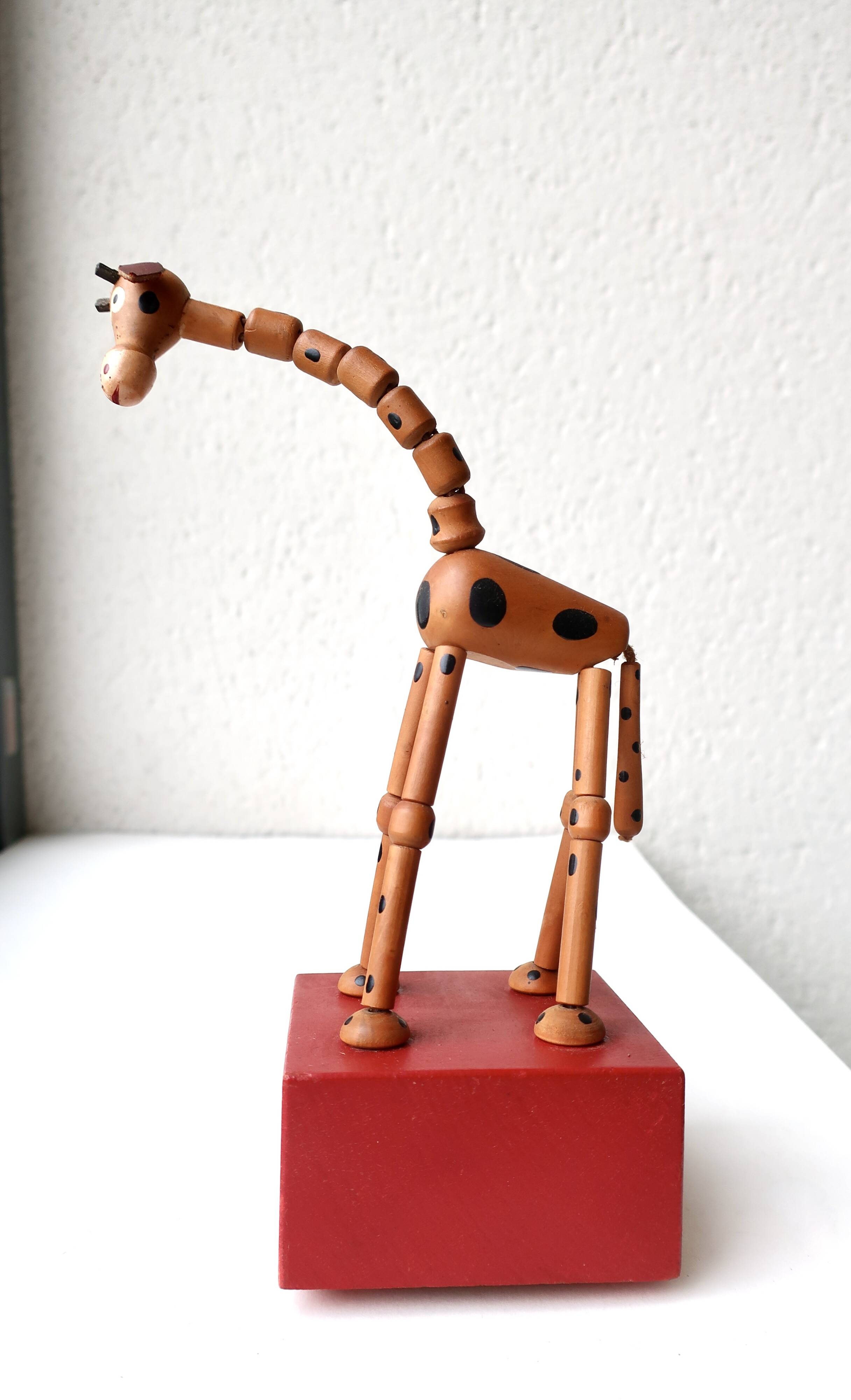 Rare and authentic Wakouwa Vintage, Giraffe model, 1950s