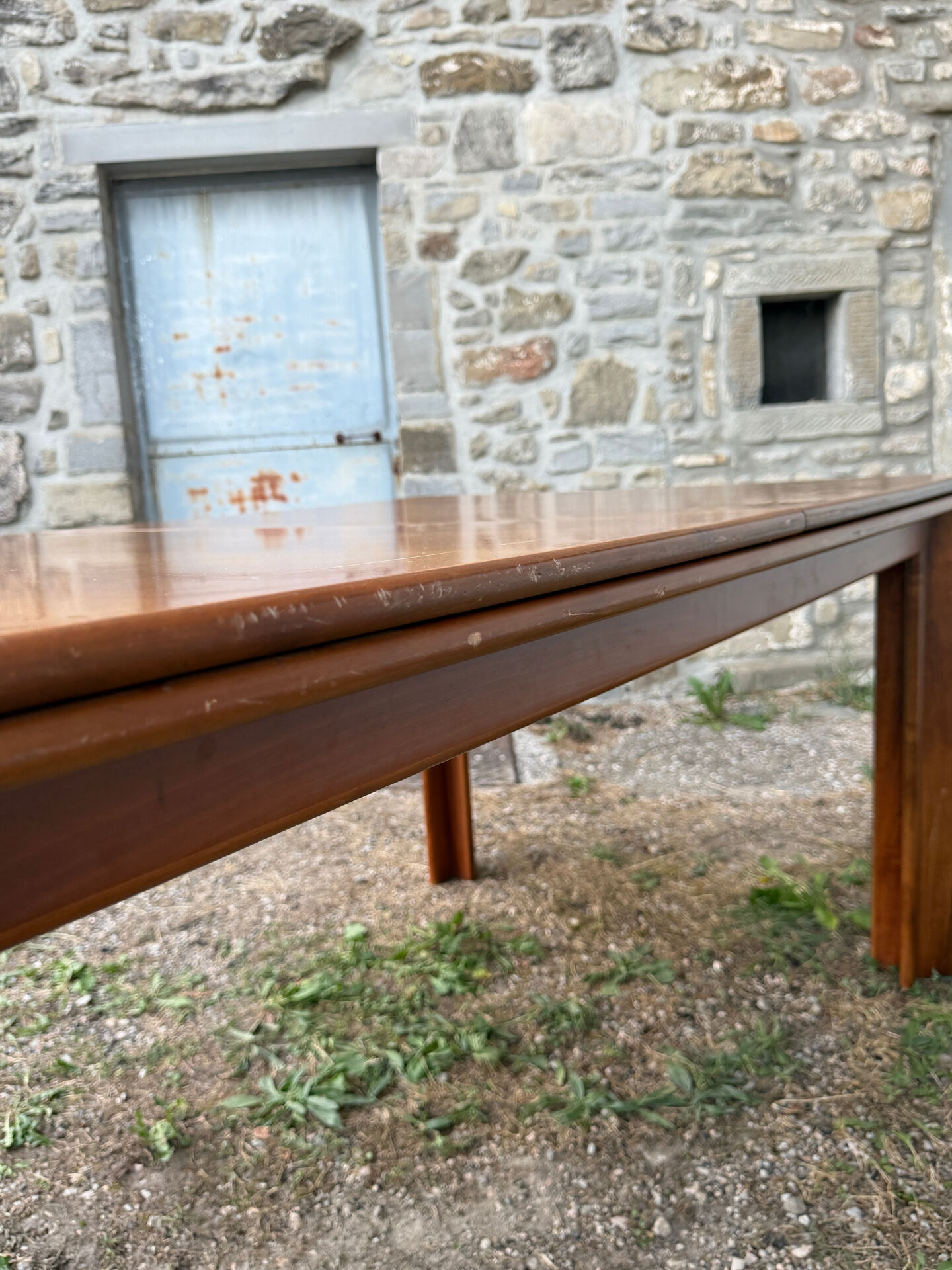 Extendable dining table Mou, Afra and Tobia Scarpa, Molteni, 1970