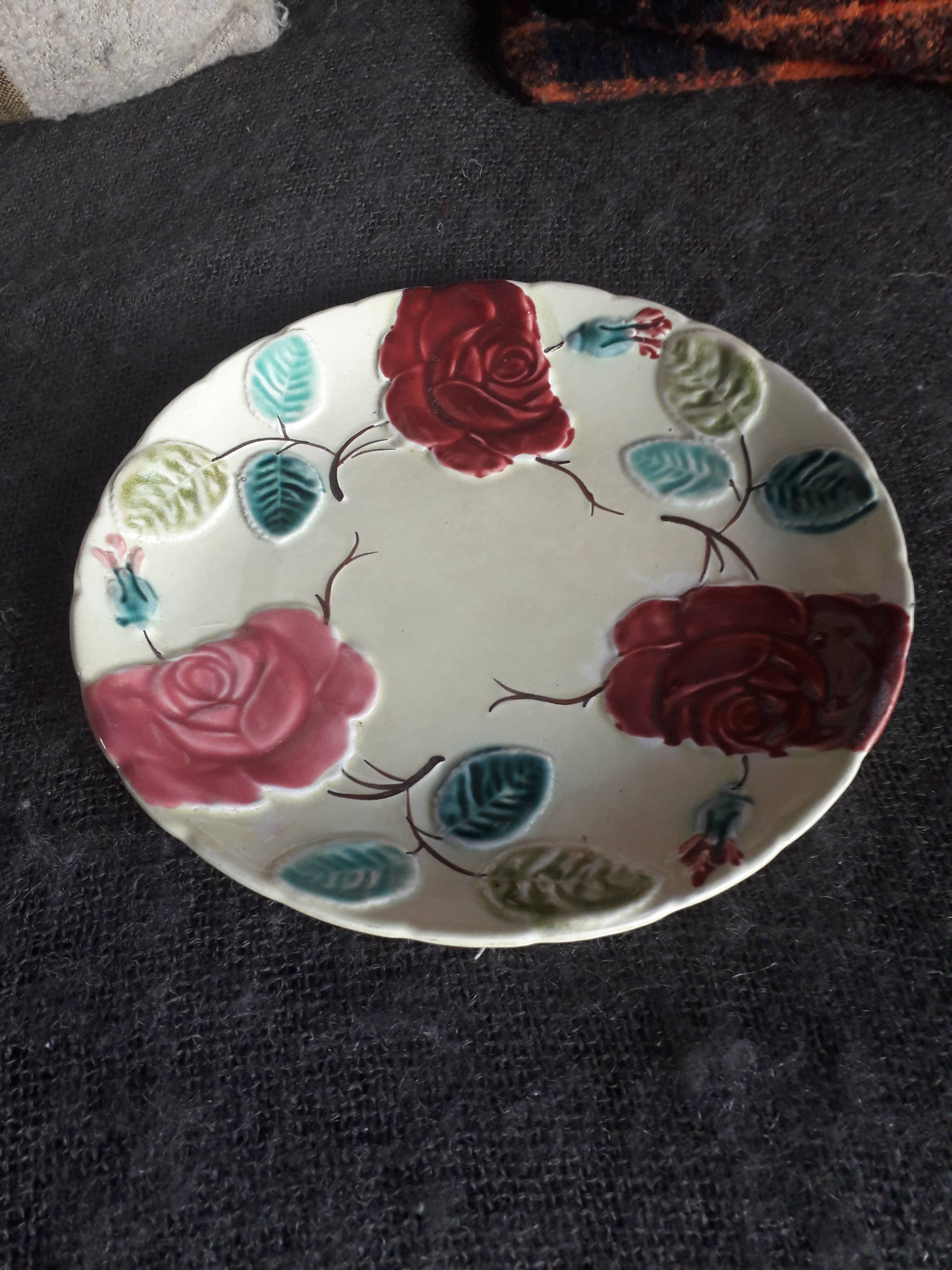 Vintage barbotine plate from Saint Amand