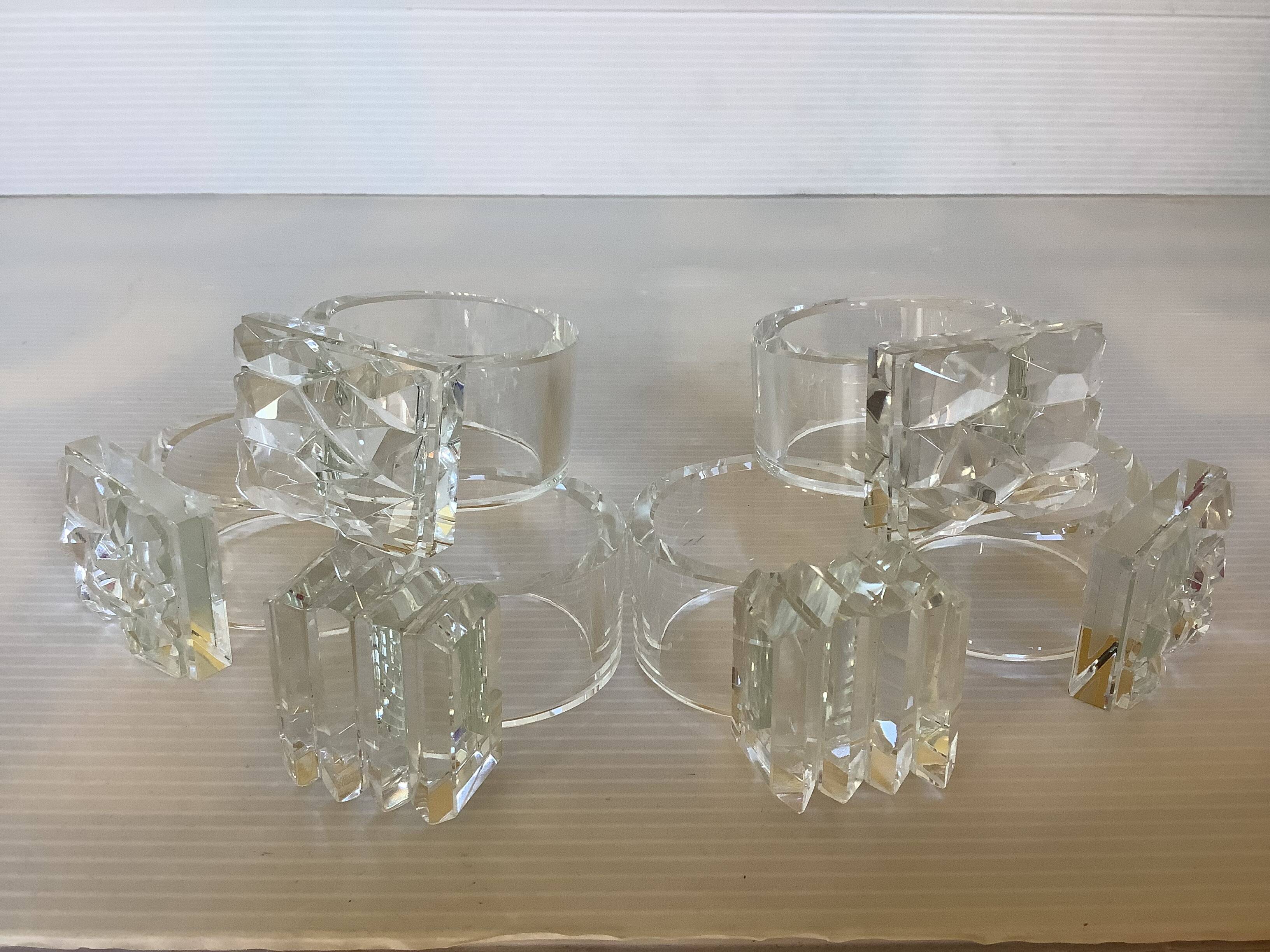 Six glass napkin rings